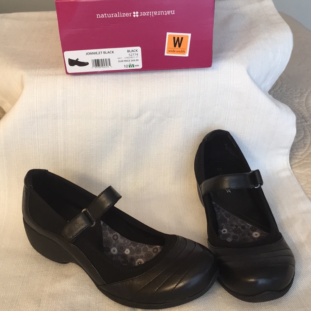 Naruralizer Brand -  Mary Jane style shoes.